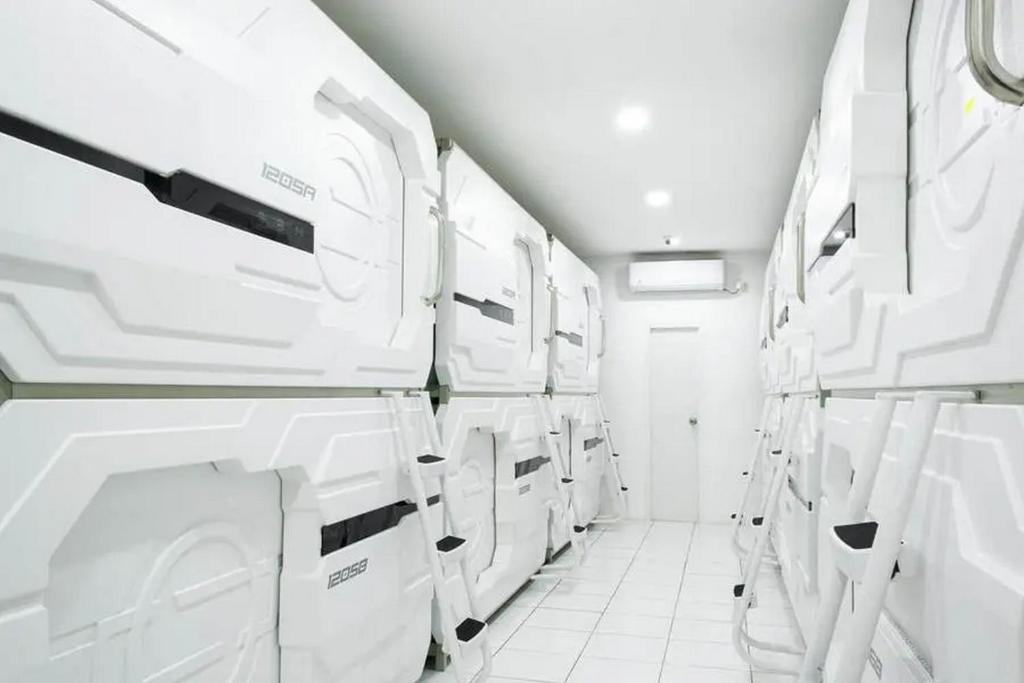 Fotografie z fotogalerie ubytování RedDoorz Hostel near Taman Puring v destinaci Jakarta