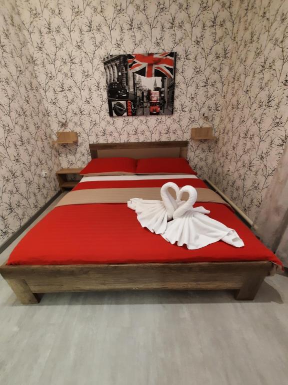 Łóżko lub łóżka w pokoju w obiekcie Hotel Boršičanka