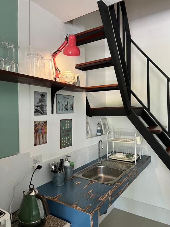 Kuchyň nebo kuchyňský kout v ubytování Island House Rentals 48