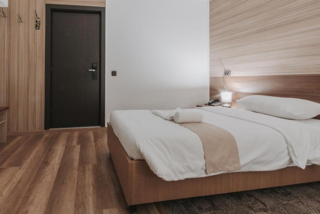 Hotel Apollo Central - Resim 22