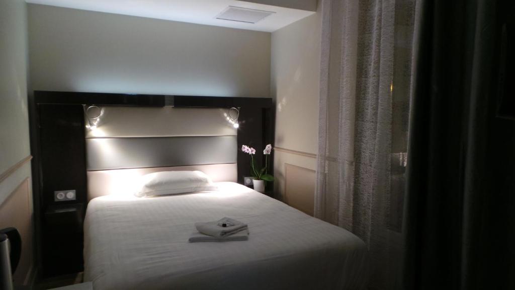 
Standard Single Room
