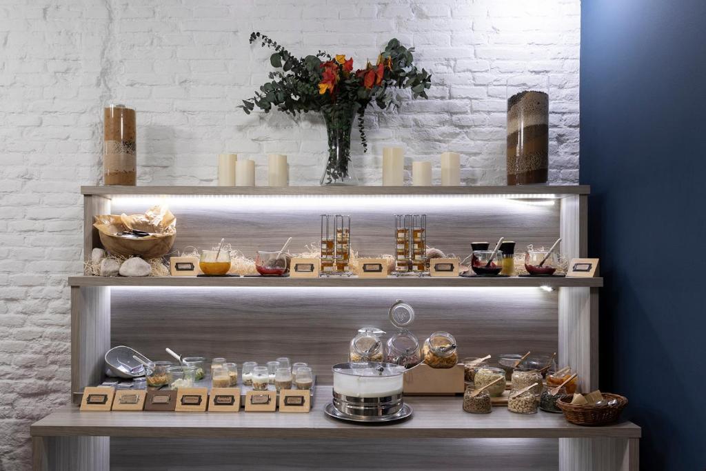 Petit Palace Lealtad Plaza - Resim 22