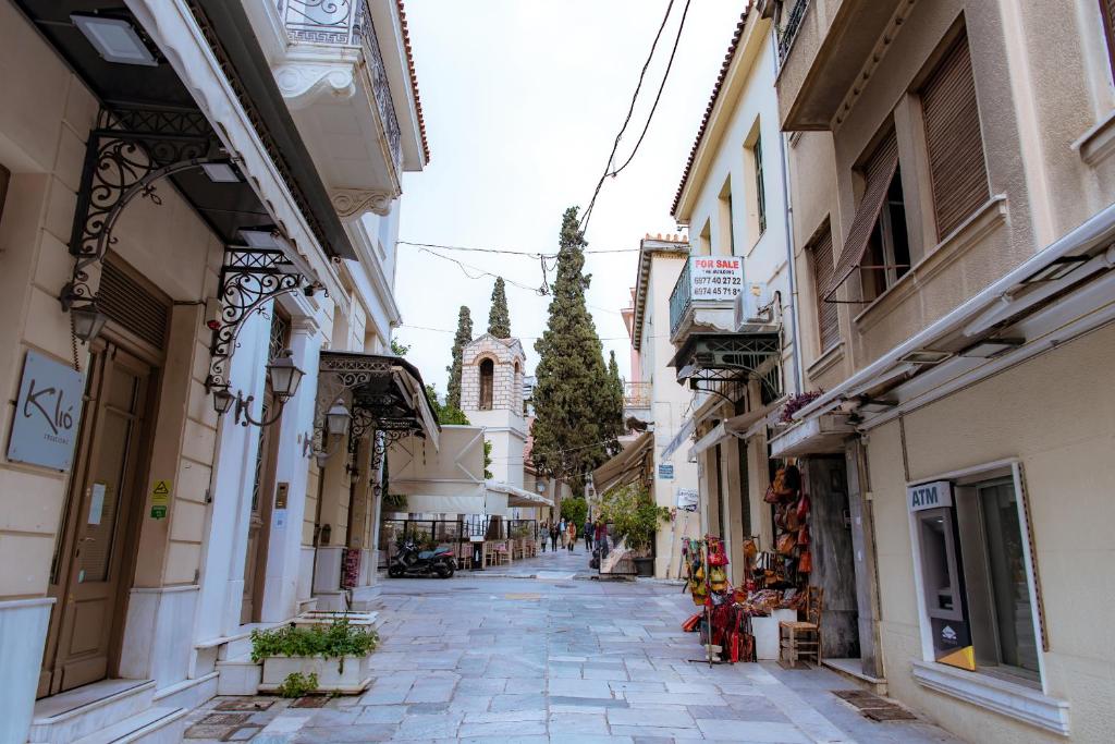 Plaka Apartment - 14