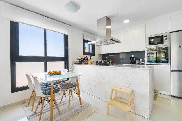 Kuchyňa alebo kuchynka v ubytovaní JERAMY Appartement