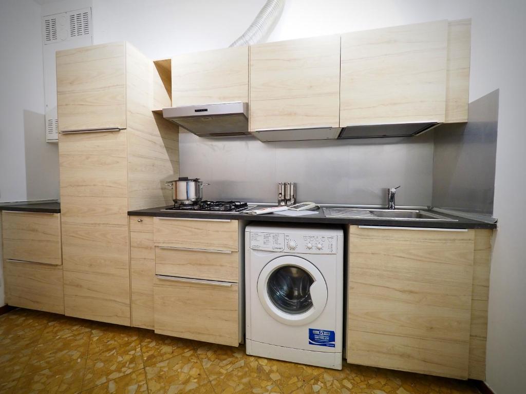 DIMORA DEL PRINCIPE AMBA ALAGI (ST. MARITTIMA) - GENOVABNB IT - Two-Bedroom Apartment