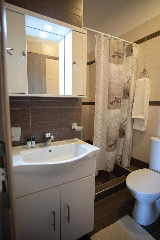 Koupelna v ubytování Nikorina apts