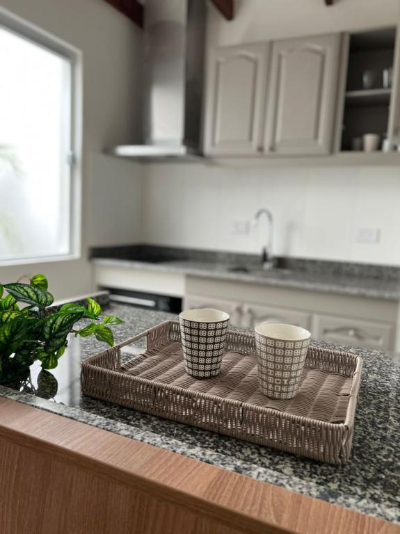 HOME TRES ESPERANZA a 2 cuadras de peatonal