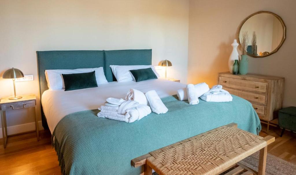 Postel nebo postele na pokoji v ubytování Hotel Font de la Canya