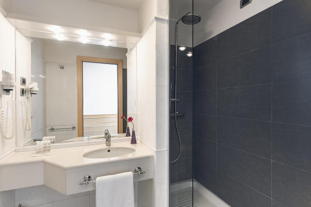 
Executive Room with Balcony
