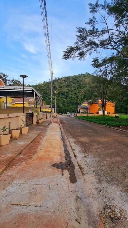 Fotografie z fotogalerie ubytování บ้านสามหมา pool villa เขาใหญ่ v destinaci Ban Pang Asok