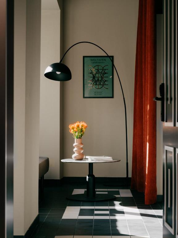 WELTWIEN Luxury Art Apartments & Free Parking - Resim 30