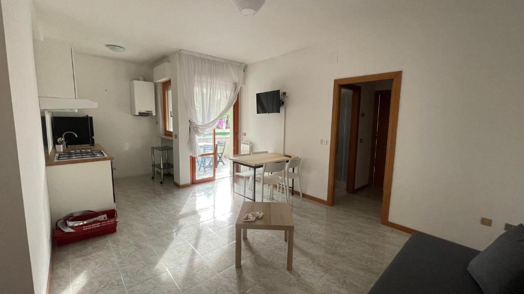 Telewizja i/lub zestaw kina domowego w obiekcie Smart and Sea Gardens