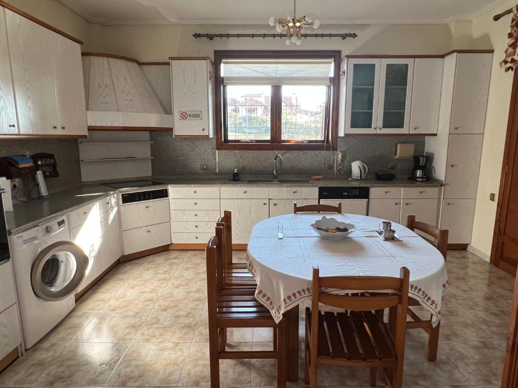 Kuchyň nebo kuchyňský kout v ubytování El Paraiso Premium