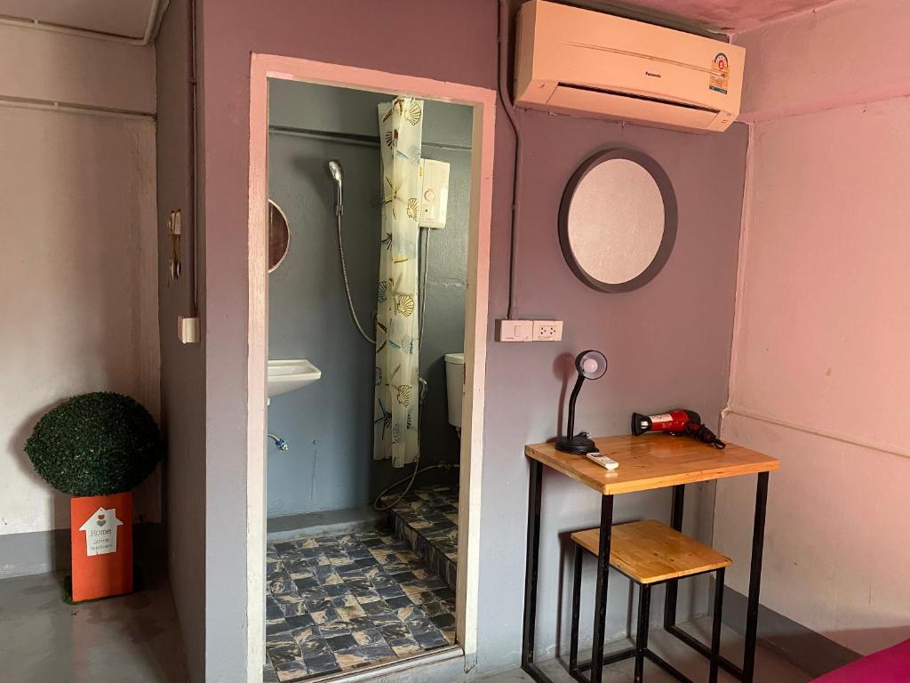 Love CNX Guesthouse - Superior Double Room
