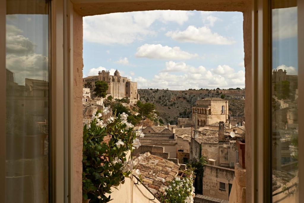 Nespecifikovaný výhled na destinaci Matera nebo výhled na město při pohledu z penzionu