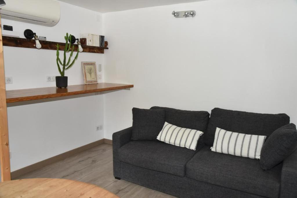 Część wypoczynkowa w obiekcie Rez de chaussée de Villa Marseille 9ème