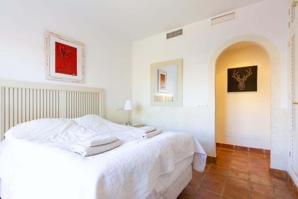 Fotografia z galérie ubytovania 55-Cosy Villa with private Pool in Miraflores, Mijas v destinácii Málaga
