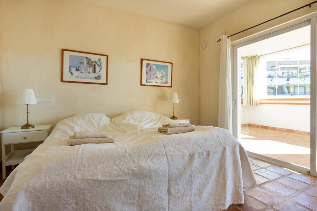 Fotografia z galérie ubytovania 55-Cosy Villa with private Pool in Miraflores, Mijas v destinácii Málaga