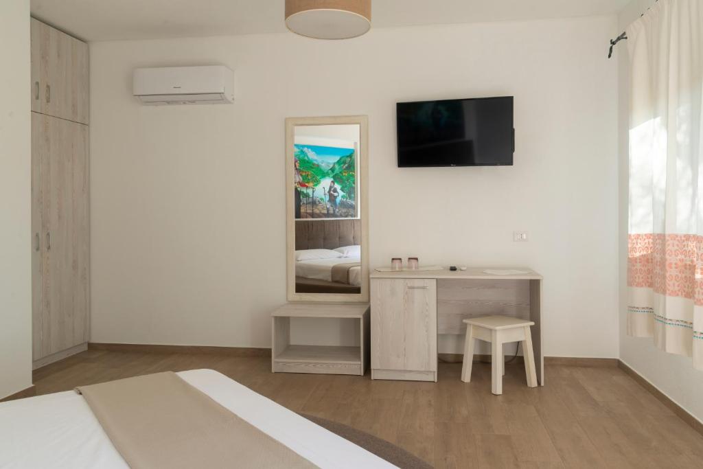 Hotel Villa Cedrino TV 또는 엔터테인먼트 센터