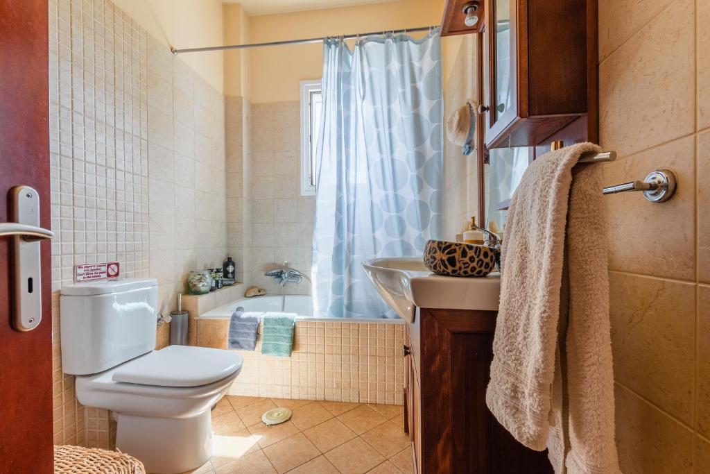 Fotografie z fotogalerie ubytování Villa Dionisia, Relaxation with Jacuzzi Retreat v destinaci Svoronata