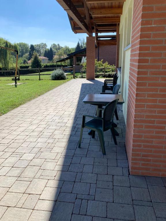 Fotografia z galérie ubytovania Agriturismo Altana Del Motto Rosso v destinácii Gattico