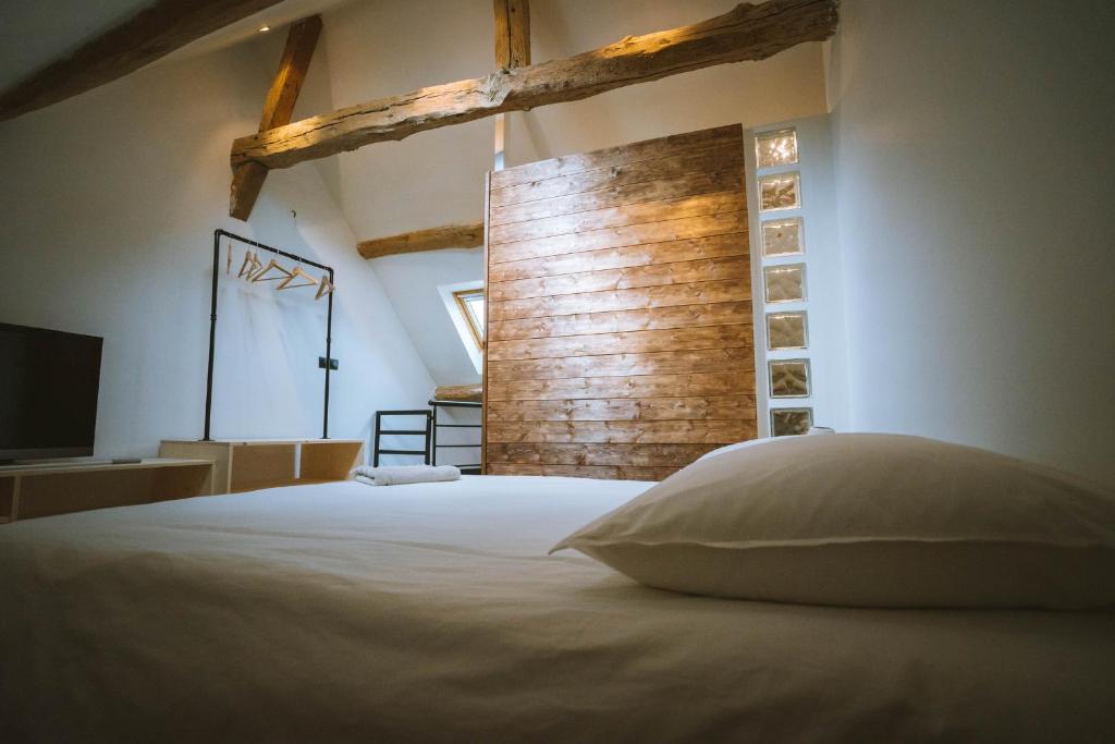 Bleausard’s Guest House, cozy place next to river - Huis Met Drie Slaapkamers