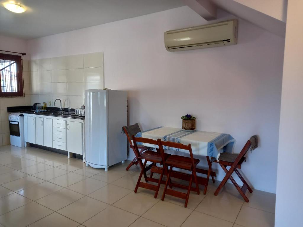 Casa Orquídea - Ingleses Norte - 2º andar, Florianópolis – Preços  atualizados 2023