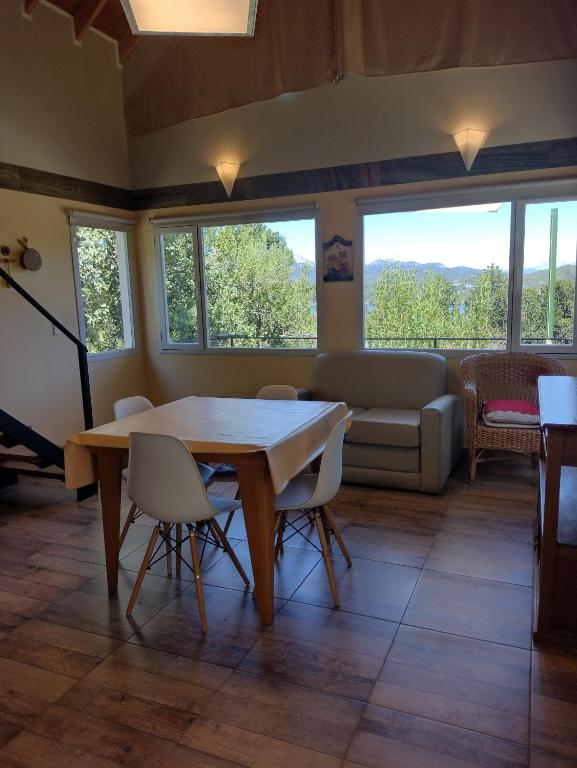 Χώρος καθιστικού στο Cabaña La Encontrada