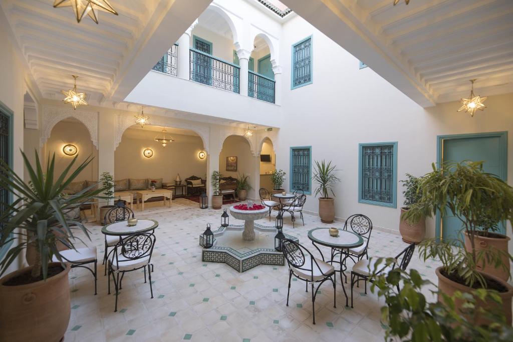 Posezení v ubytování Riad l'Esprit des Patios & Spa