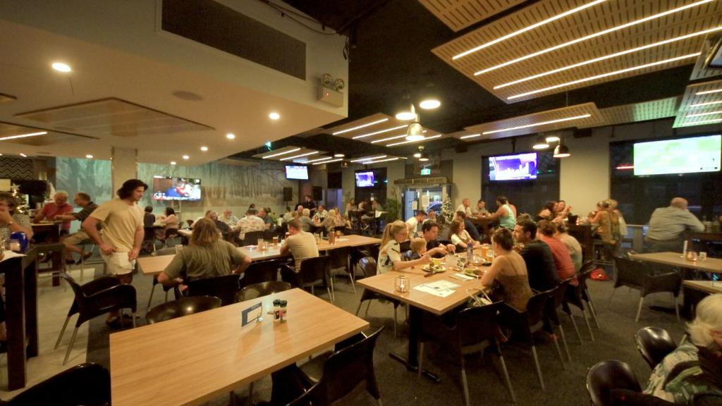 The Cavenagh - Resim 15