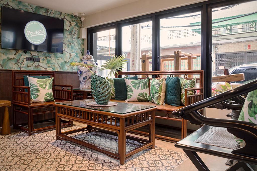 FOODOTEL: lobby