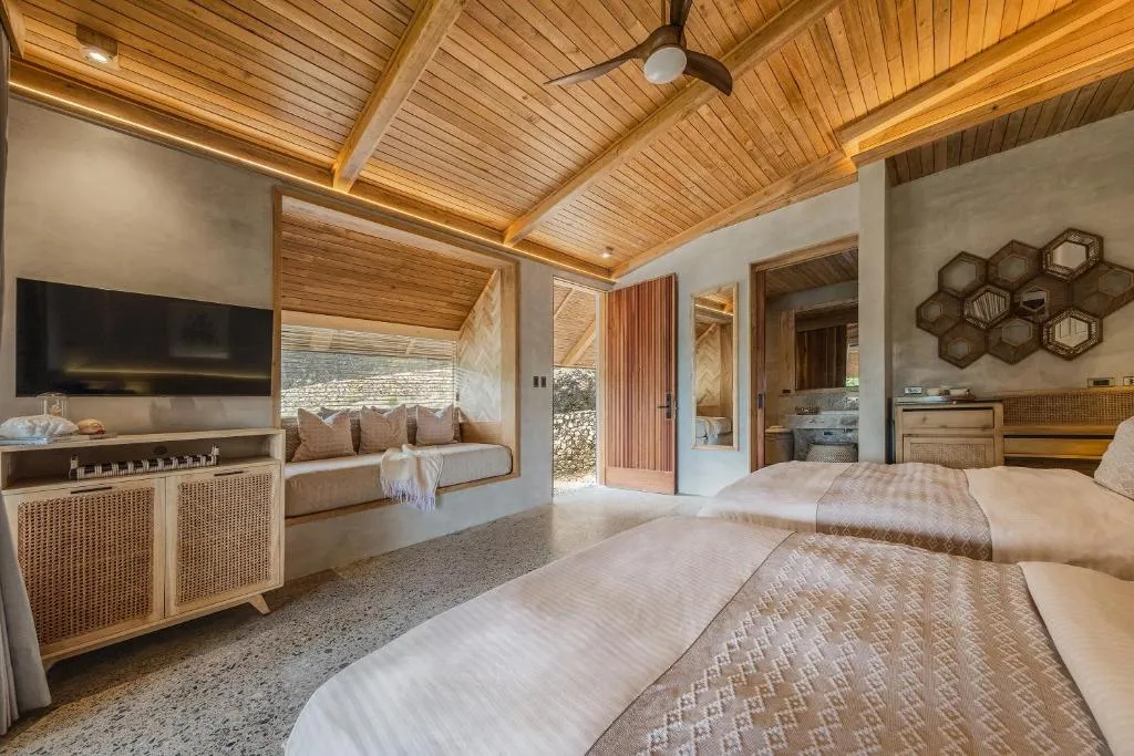 Suite with Sea View