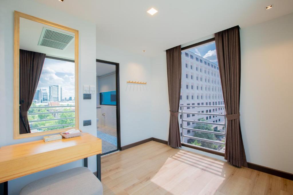 The Royal River Hotel - Resim 8