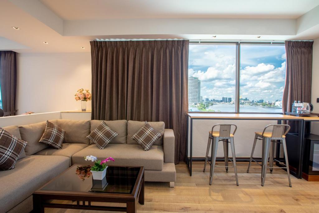 The Royal River Hotel - Resim 11