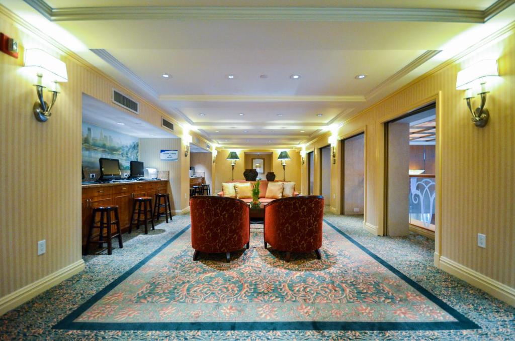 San Carlos Hotel New York photo