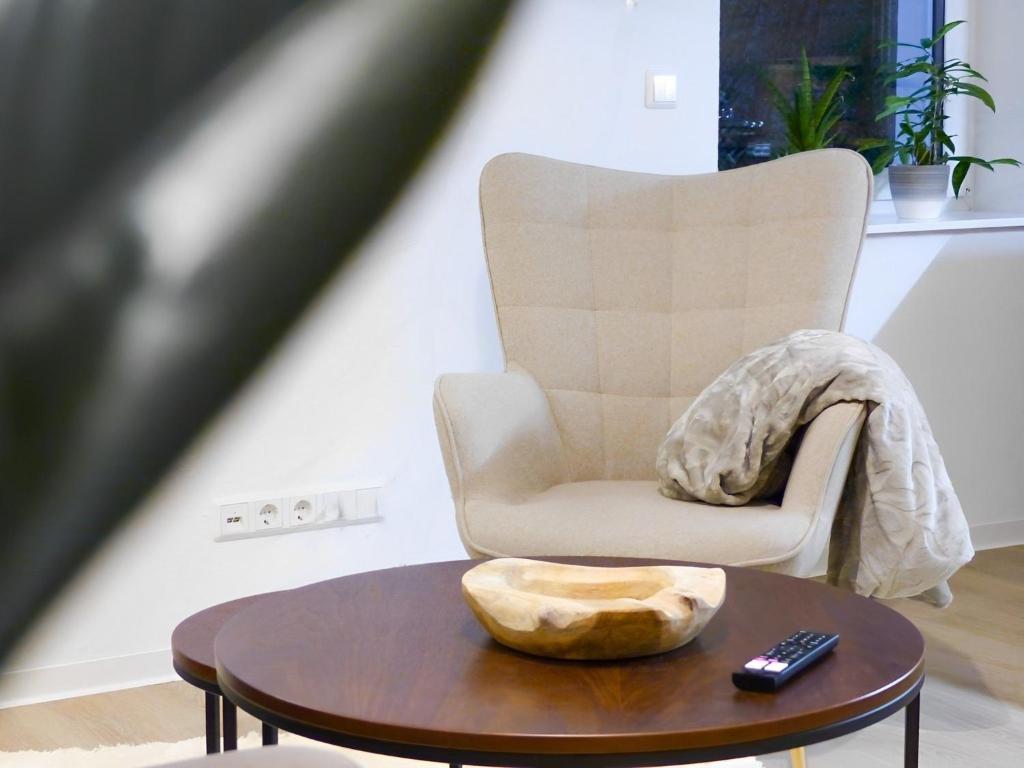 Modernes Apartment mit Queensize-Bett, NETFLIX, Küche, Erdgeschoss, Nähe AMEOS Klinik - Appartamento Con 1 Camera Da Letto