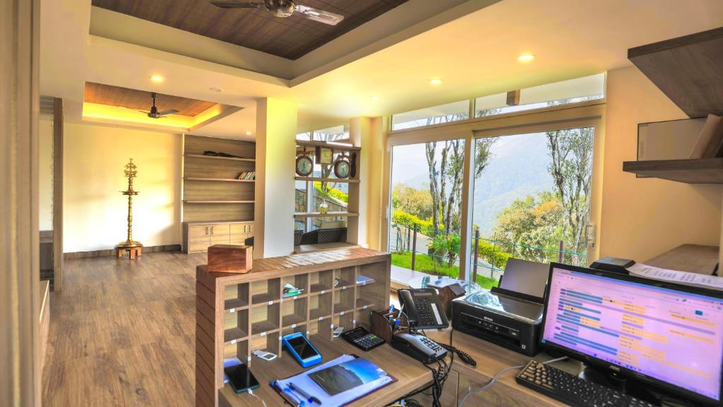 Kuchyň nebo kuchyňský kout v ubytování Shola Crown Resort - Munnar