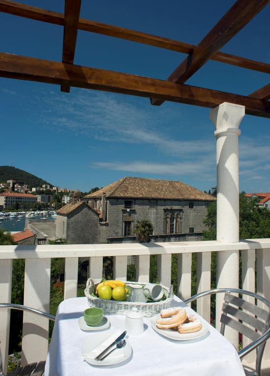 Balkón alebo terasa v ubytovaní Bokun Guesthouse