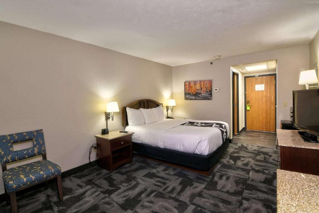 La Quinta by Wyndham Springfield South - Zimmer Mit Queensize-Bett – Barrierefrei