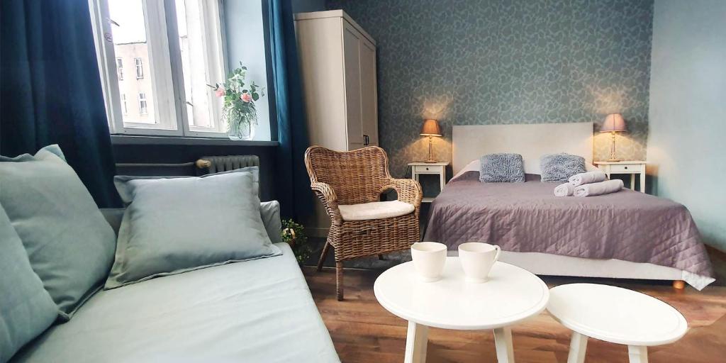 DK Apartament Romantyczny - Housity