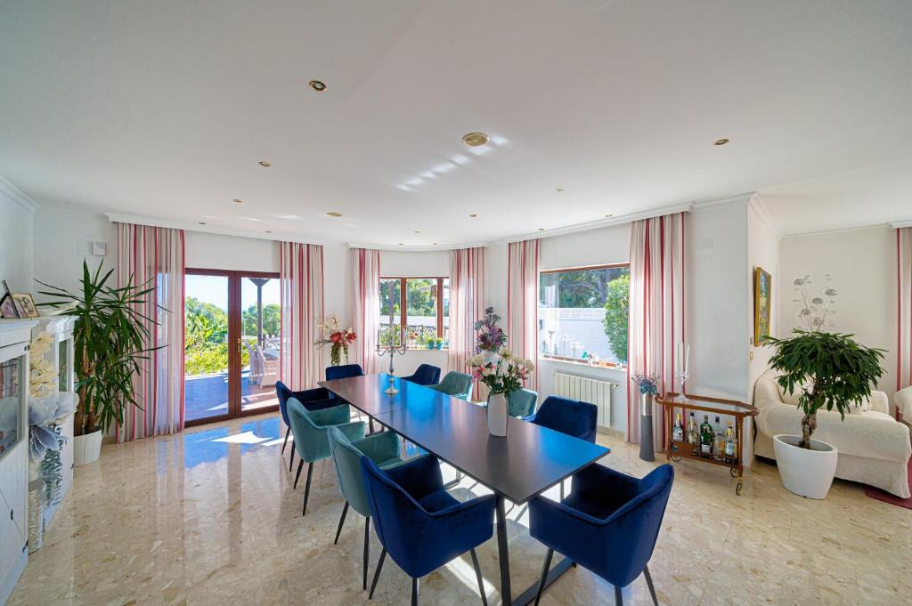 Posezení v ubytování Villa Belmonte FAMILY VILLA