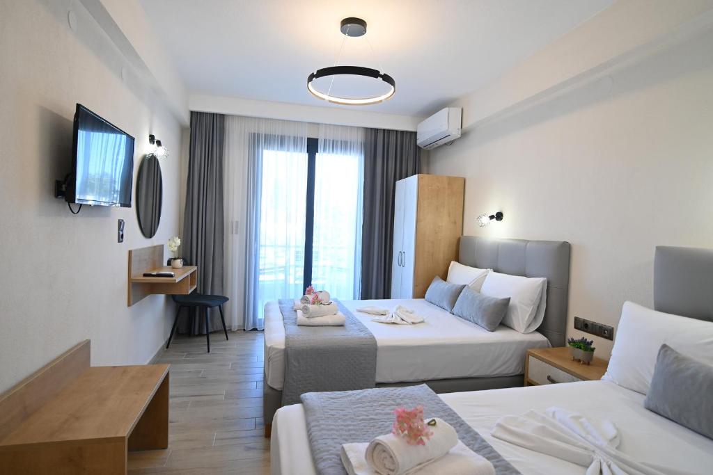 Armonia Luxury Suites - 13