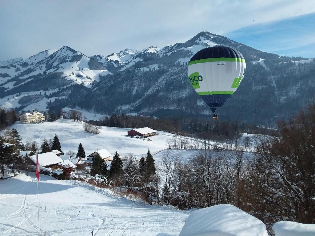Chalet Le Tsalè talvel