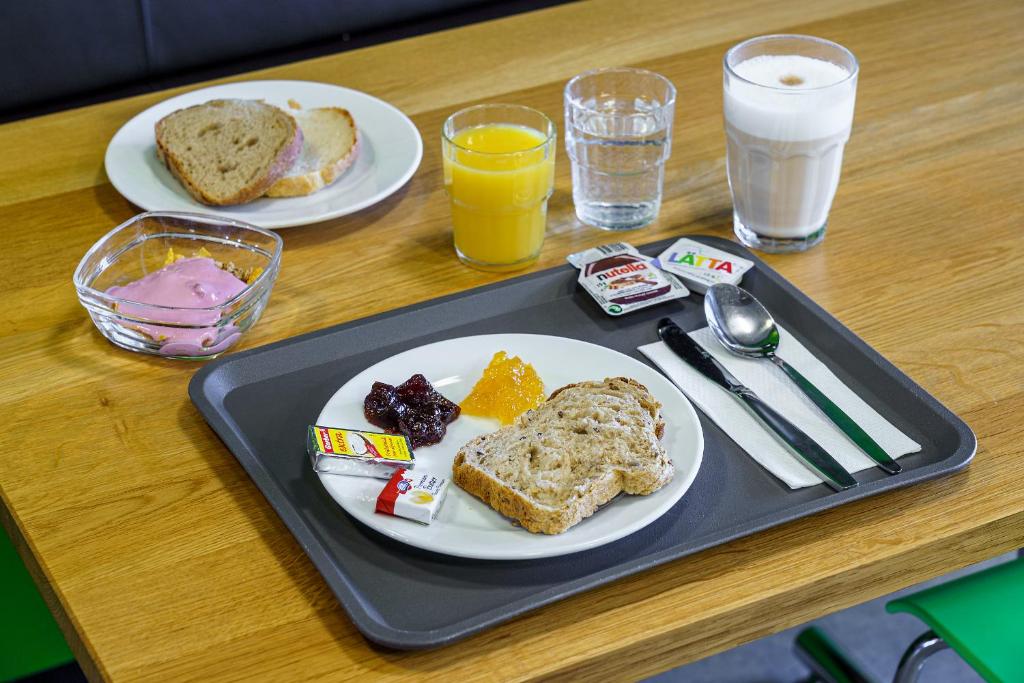 Chalet Hostel @ Backpackers Villa Interlaken - Resim 14