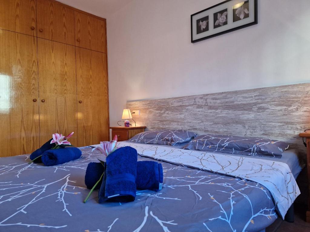 Posteľ alebo postele v izbe v ubytovaní Riumar "Eva", 300m to beach, private pool, On-Site-Service, dog beach