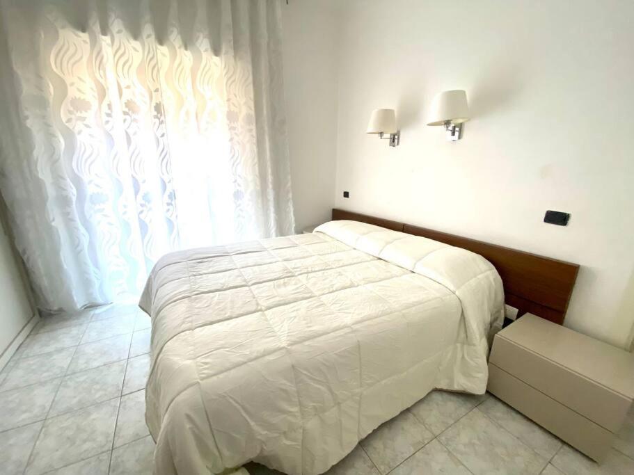 Marcos house Roma metro A - One-Bedroom Apartment