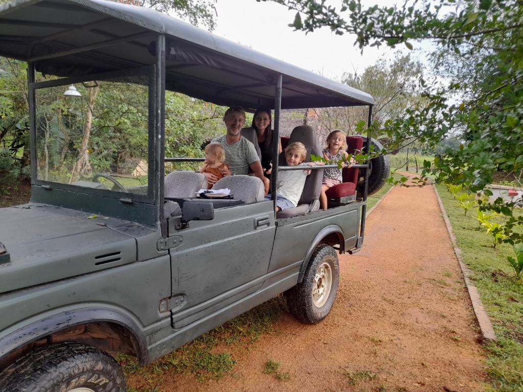 Hosté ubytování Nirvaan Safari Lodge
