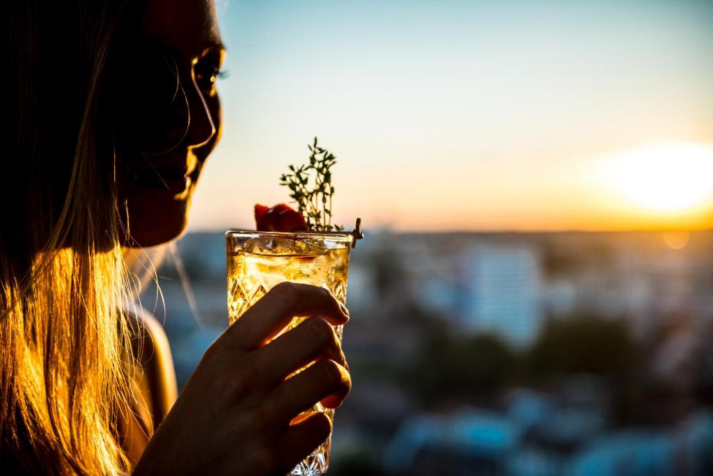 Empire Riverside Hotel - Resim 38