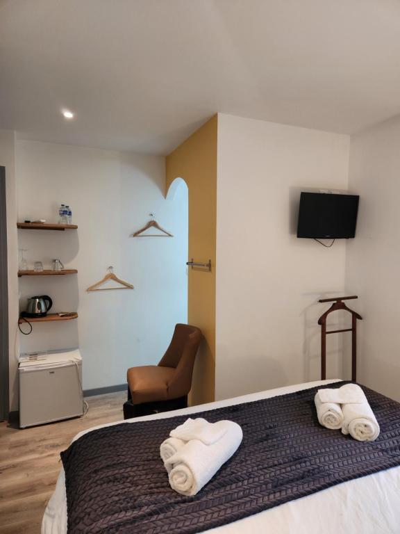 Chambres privées à Hautvillers, berceau du champagne avec salle de bain et toilettes incluses - Kleine Tweepersoonskamer