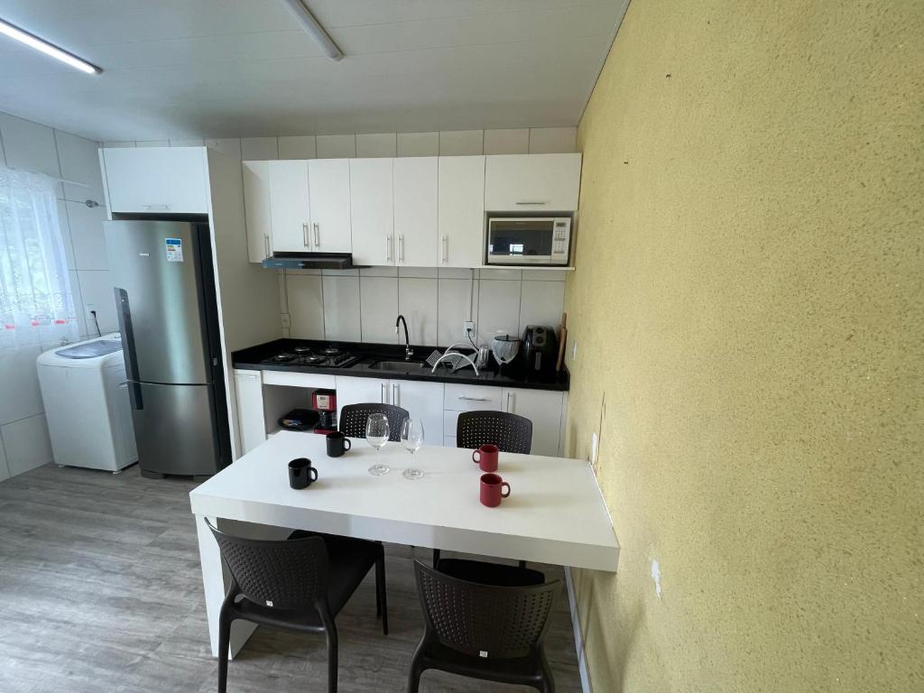 A Jóia de Blumenau Home Office e Garagem Coberta - Housity